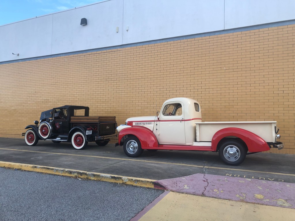 Episode 6: Scott’s Antiques & Red’s Beer Garden