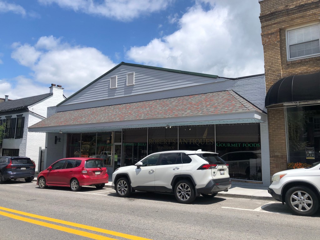 Episode 15: Lewisburg and White Sulphur Springs, West Virginia